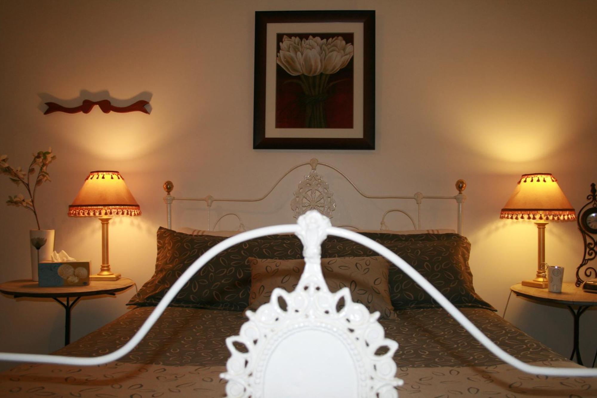 เอมิส เฮาส์ Bed & Breakfast Auburn ภายนอก รูปภาพ
