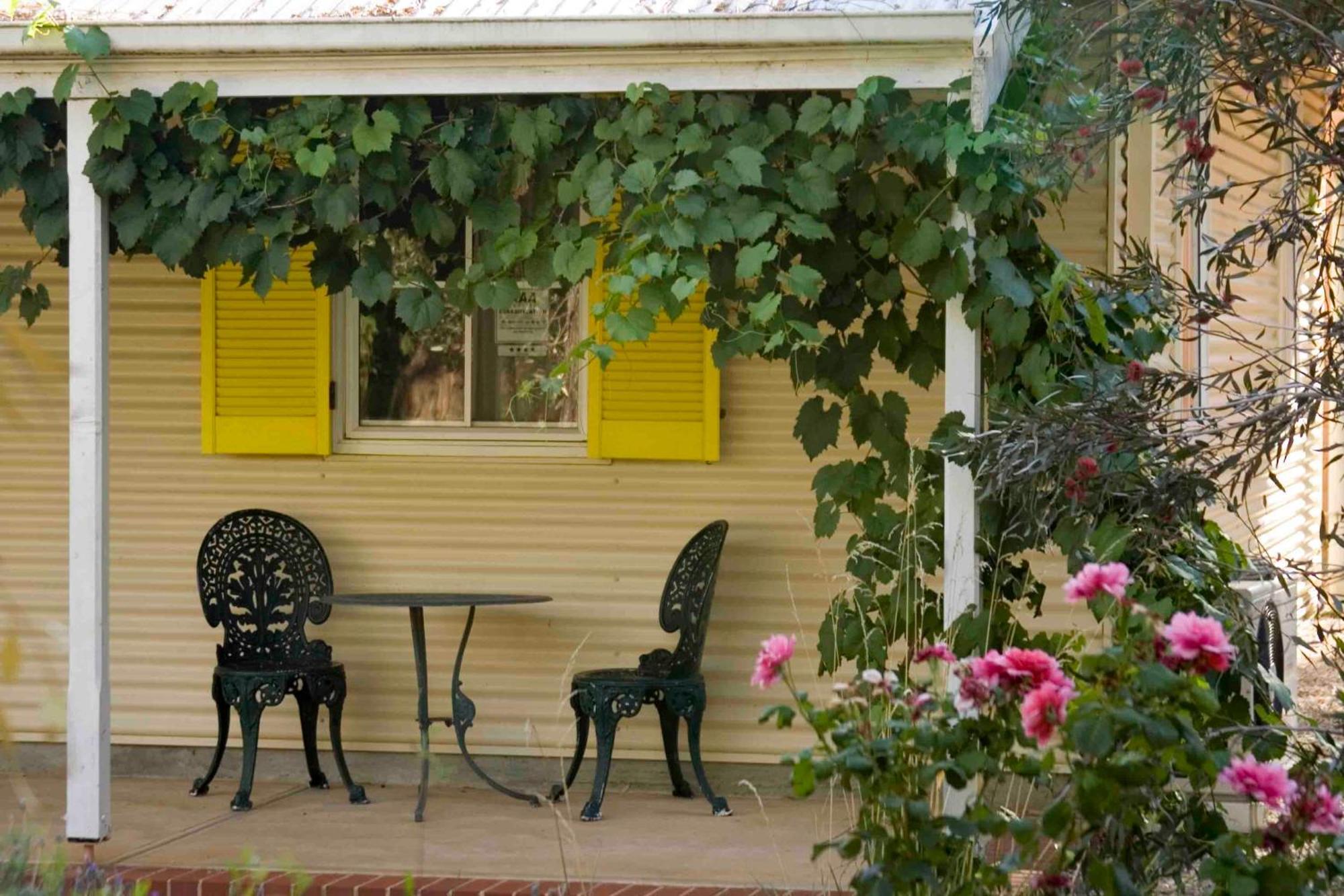 เอมิส เฮาส์ Bed & Breakfast Auburn ภายนอก รูปภาพ