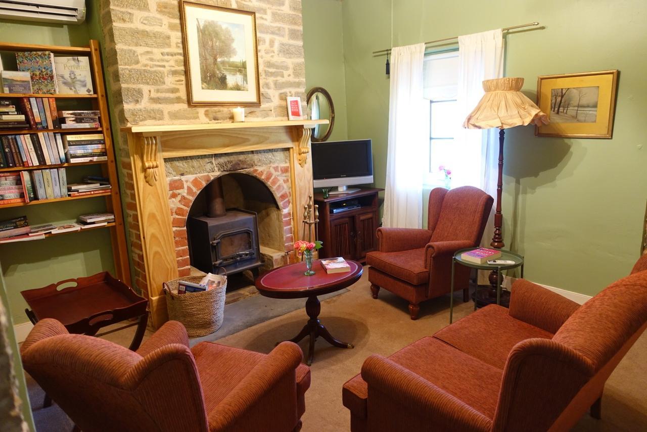 เอมิส เฮาส์ Bed & Breakfast Auburn ภายนอก รูปภาพ